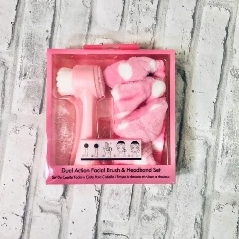 skin cleansing brush with plush headband
